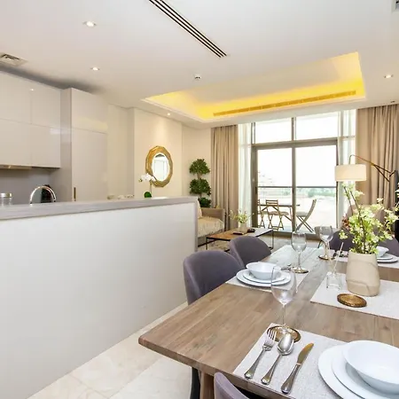 Bespoke Holiday Homes - Palm Jumeirah- 2 Bedroom Sea View With Pool & Beach Access, The 8 Dubai Exterior photo