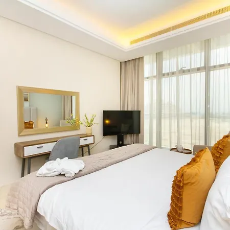 Bespoke Holiday Homes - Palm Jumeirah- 2 Bedroom Sea View With Pool & Beach Access, The 8 Dubai Exterior photo