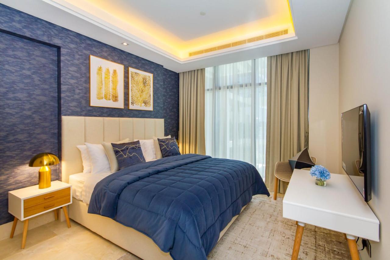 Bespoke Homes - Palm Jumeirah- 2 Bedroom Sea View With Pool & Access, The 8 Апартаменты *