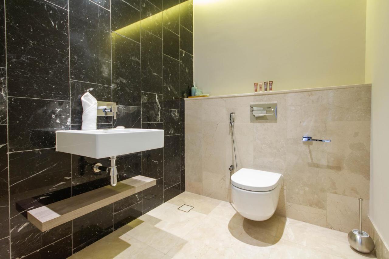 Bespoke Homes - Palm Jumeirah- 2 Bedroom Sea View With Pool & Access, The 8 Апартаменты