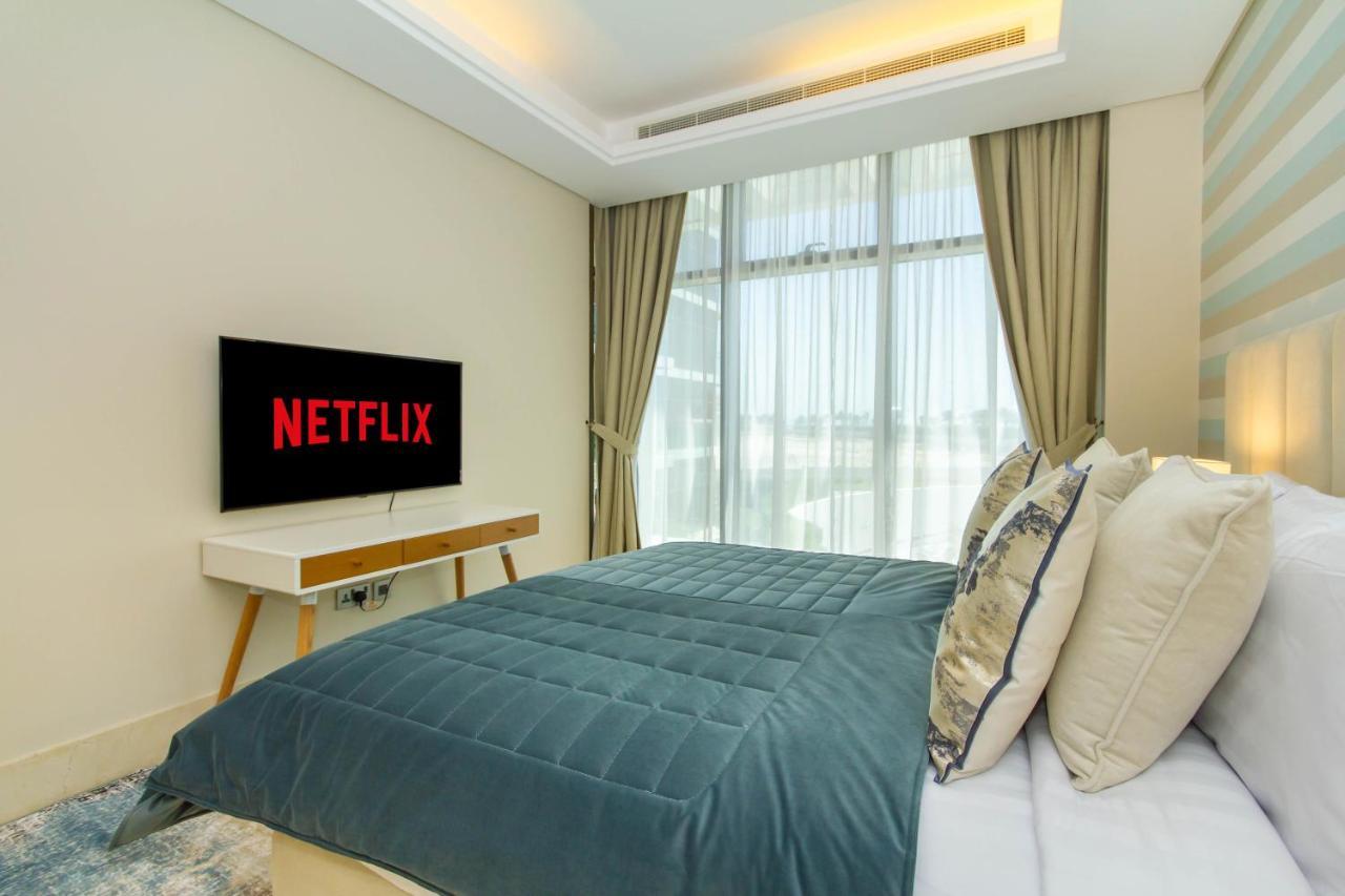Апартаменты Bespoke Homes - Palm Jumeirah- 2 Bedroom Sea View With Pool & Access, The 8 *